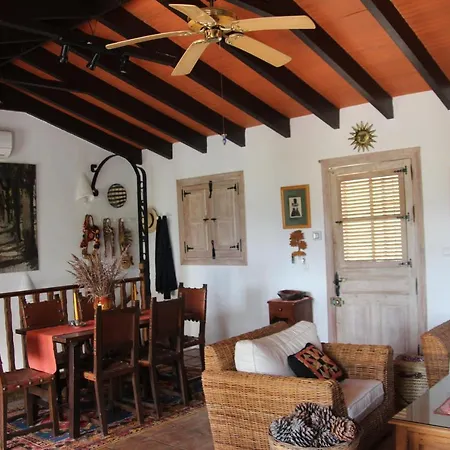 Dos Cedros