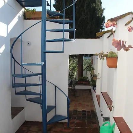 Dos Cedros